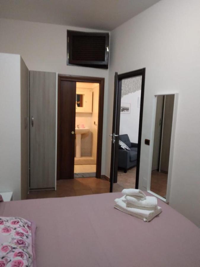 Dimora Donna Carmela Apartment Napoli Ngoại thất bức ảnh