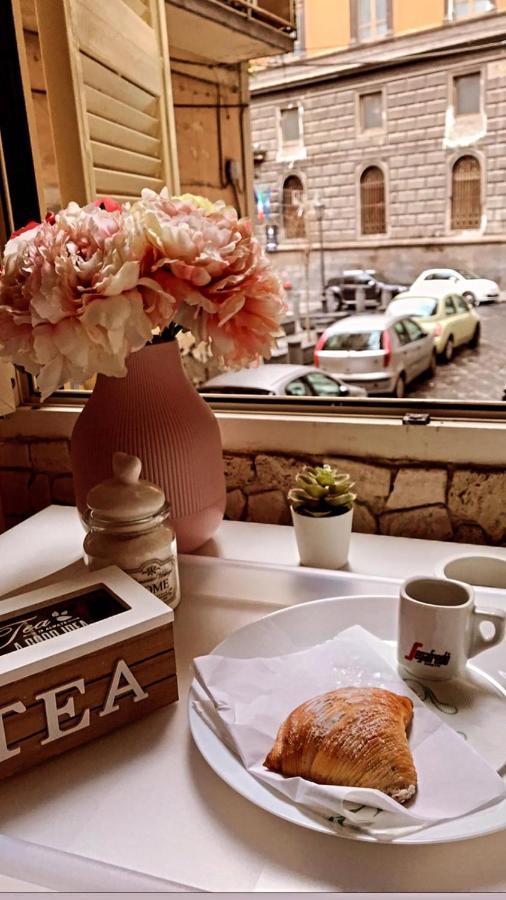 Dimora Donna Carmela Apartment Napoli Ngoại thất bức ảnh