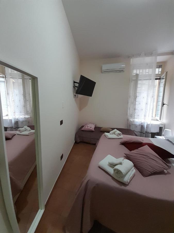 Dimora Donna Carmela Apartment Napoli Ngoại thất bức ảnh