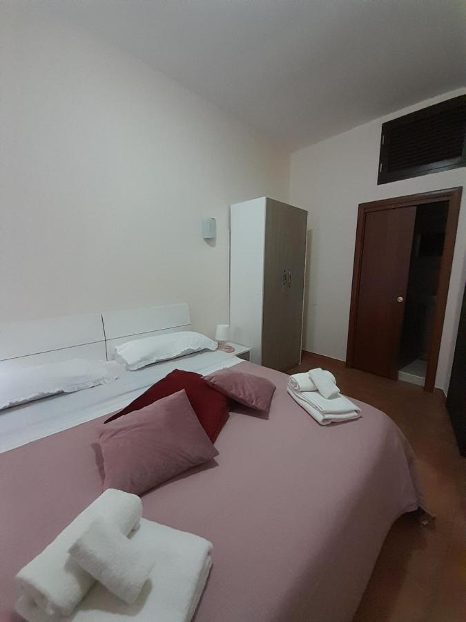 Dimora Donna Carmela Apartment Napoli Ngoại thất bức ảnh