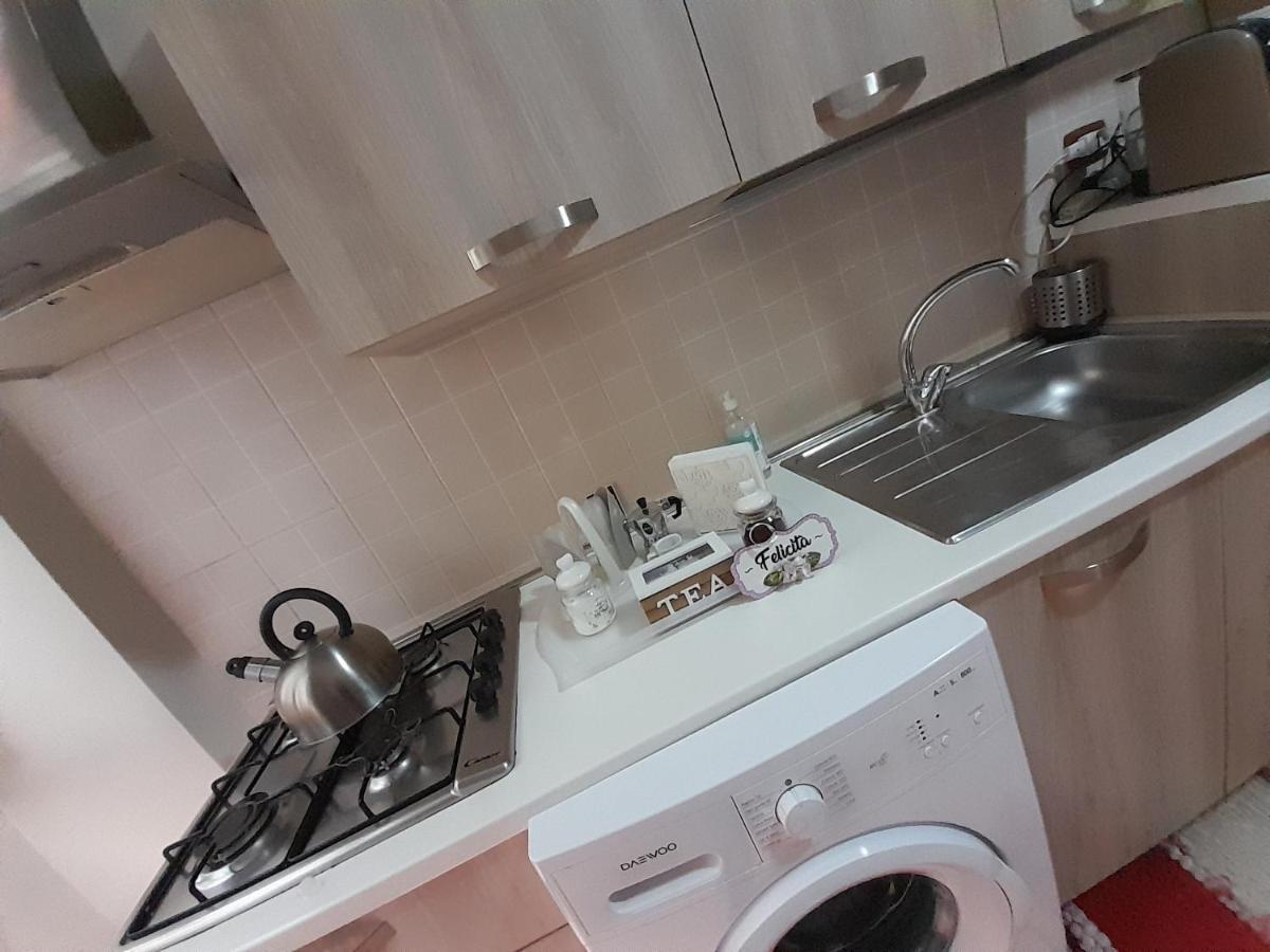 Dimora Donna Carmela Apartment Napoli Ngoại thất bức ảnh